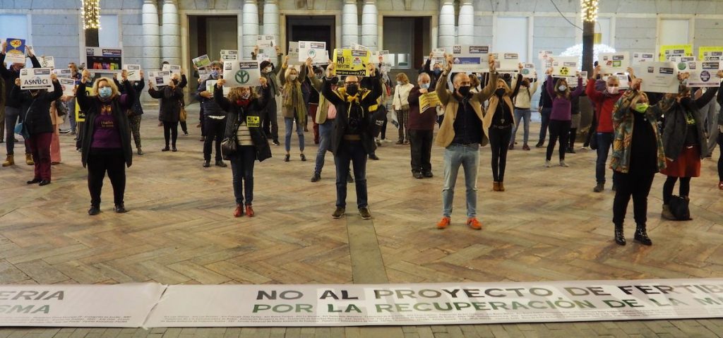 Trabajadores cristianos de Huelva se movilizan contra el enterramiento de residuos