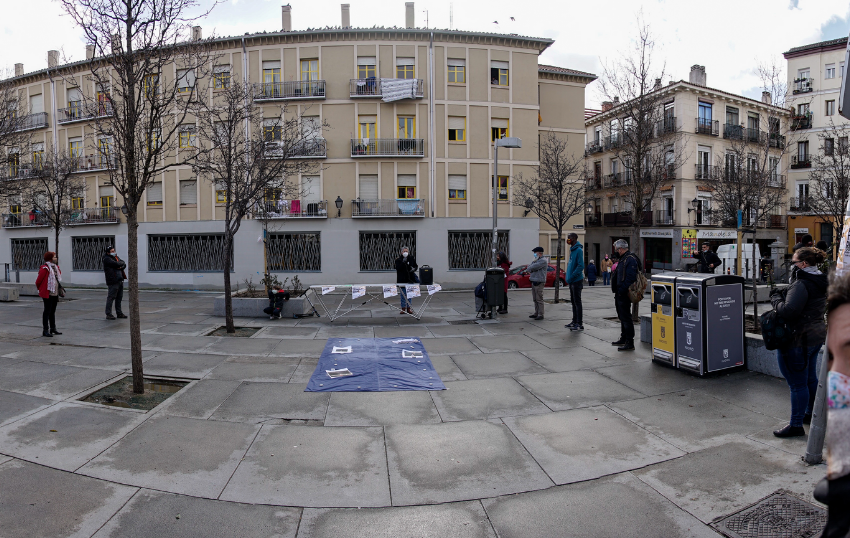 Madrid | Un círculo de silencio pide leyes justas para las kellys y migrantes