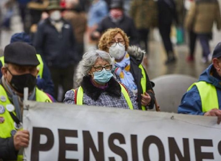 Los sindicatos rechazan medida alguna que implique un recorte en las pensiones