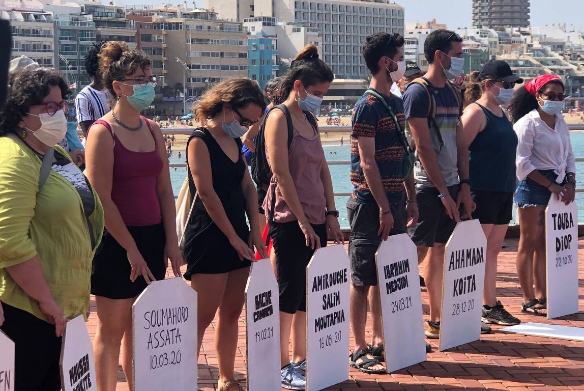 Que Canarias deje de ser “tumba y cárcel” para las personas migrantes