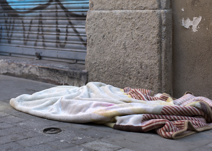 Las personas sin hogar han quedado abandonadas por el sistema de protección social