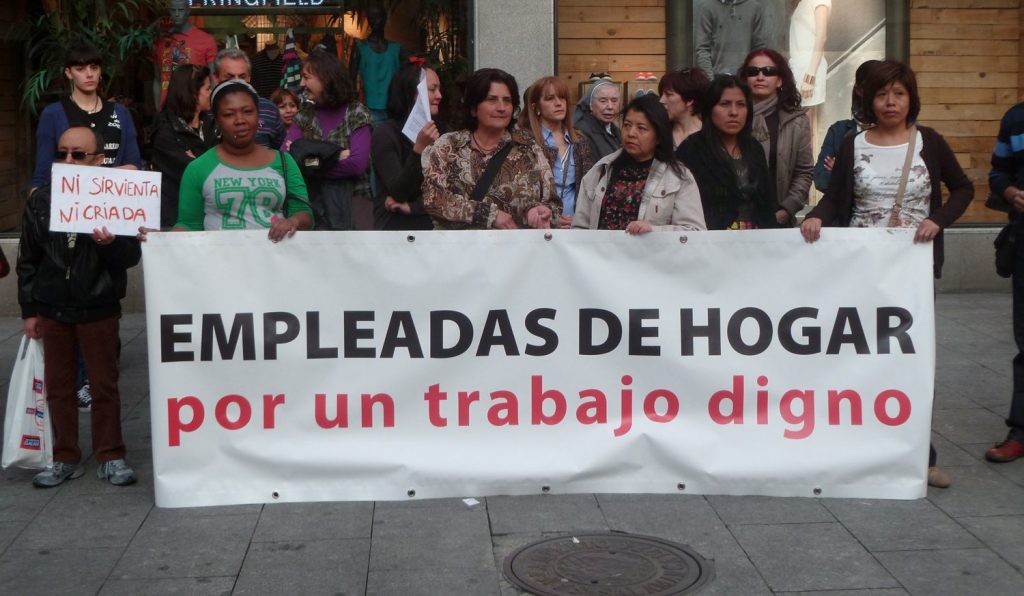 El obispo de Bilbao pide mejorar las condiciones laborales de las trabajadoras de los cuidados