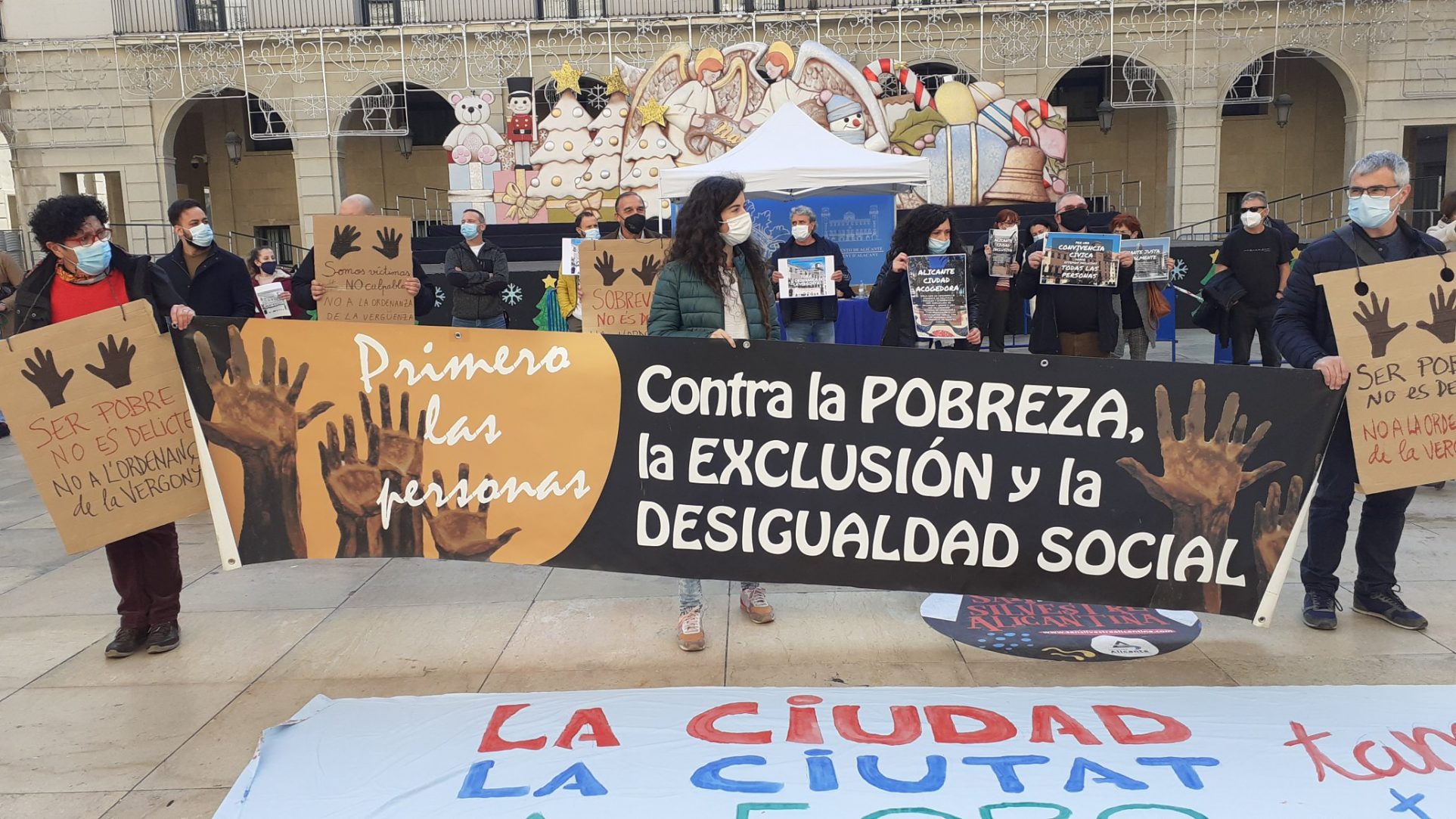 Entidades sociales, eclesiales, vecinales y sindicales de Alicante rechazan la ordenanza de “convivencia cívica”