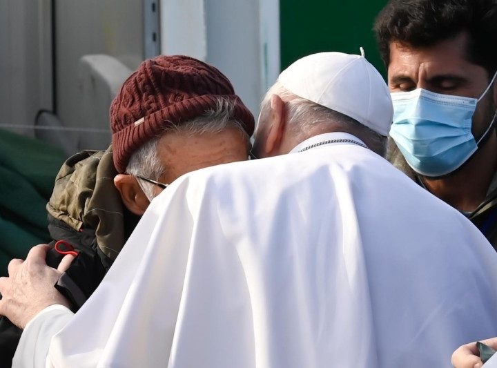 El Papa en Lesbos: “No dejemos que el Mare Nostruum se convierta en un desolador Mare Mortuum”