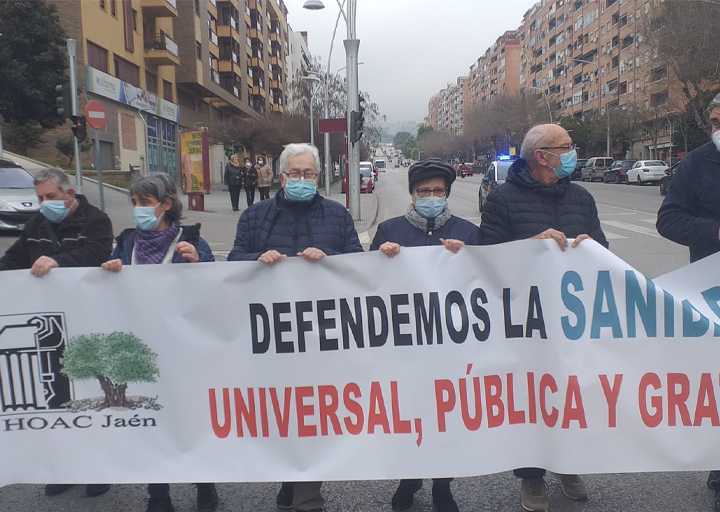 Trabajadores cristianos se hacen presentes en la movilización en defensa de la sanidad pública andaluza