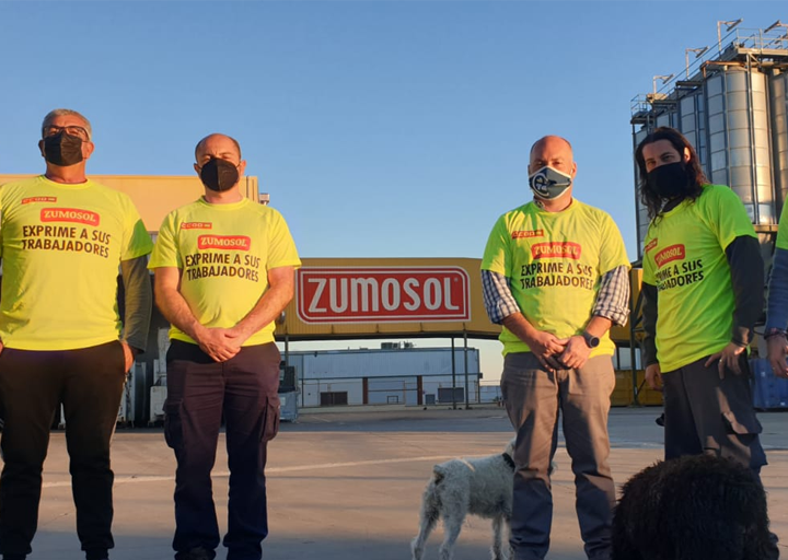 Manifestación de los trabajadores de Zumosol en Córdoba