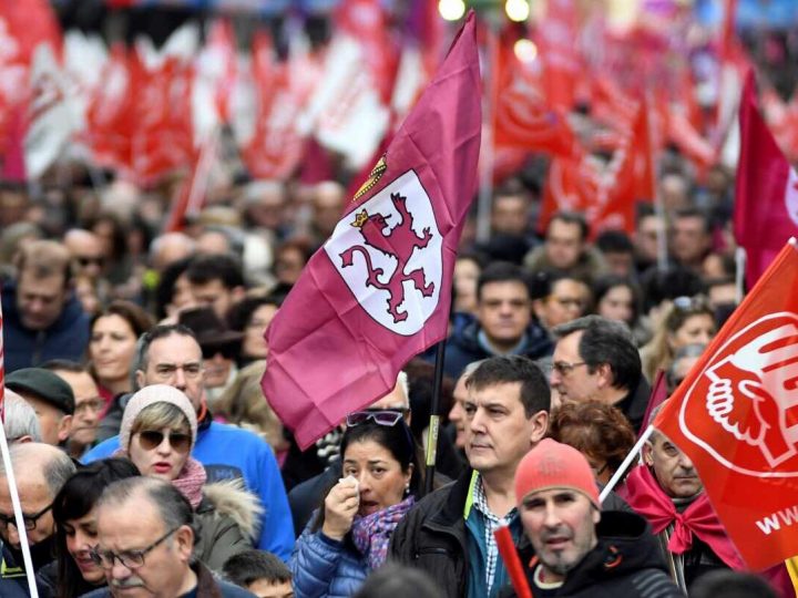 Trabajadores cristianos se suman a la convocatoria de huelga “Yo paro por León”