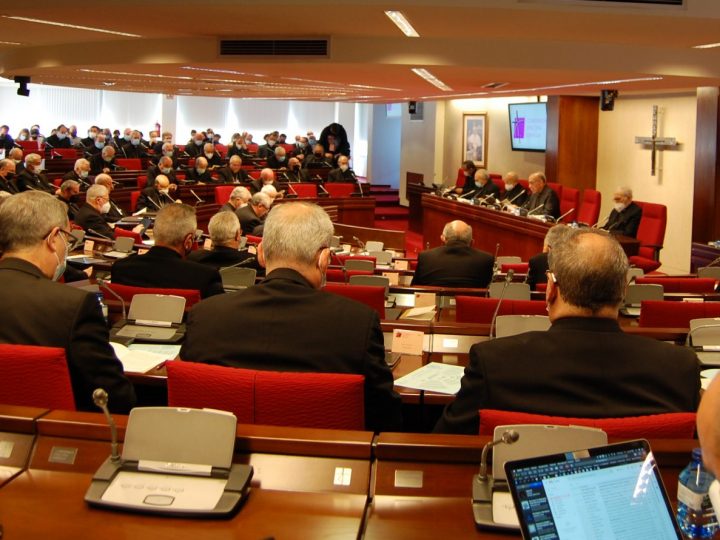 La asamblea plenaria de los obispos elegirá la próxima semana a su nuevo secretario general