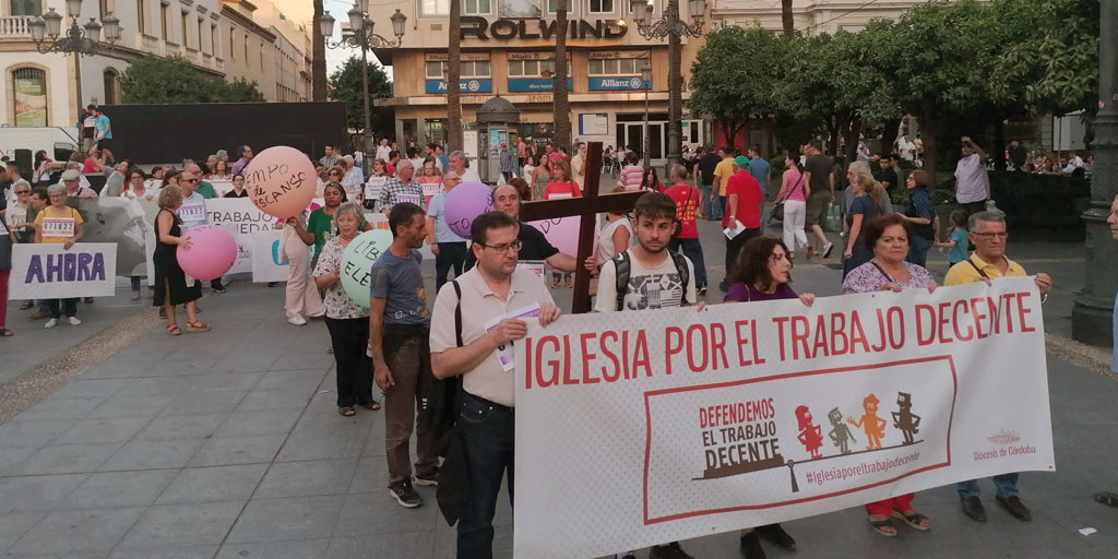 Charla en Castellón: «Un trabajo decente tiene que ser un trabajo saludable»
