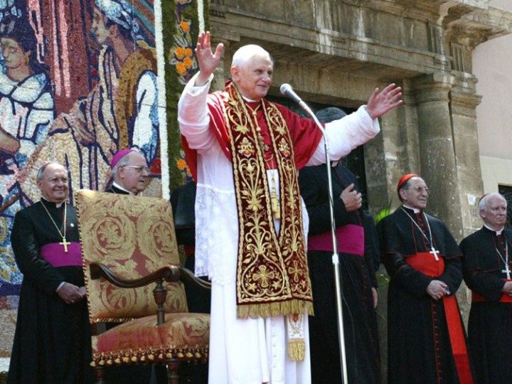 Benedicto XVI y los obispos españoles