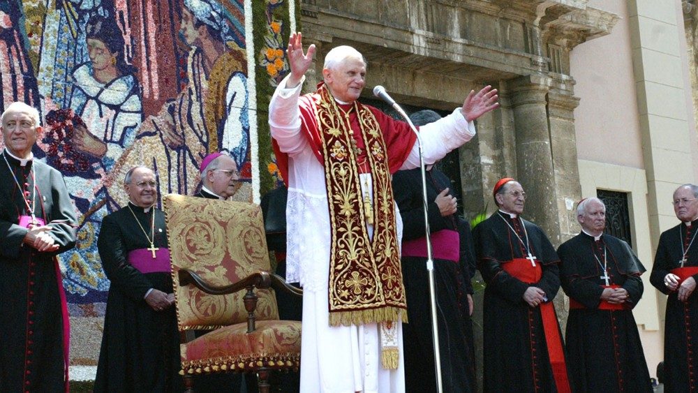 Benedicto XVI y los obispos españoles