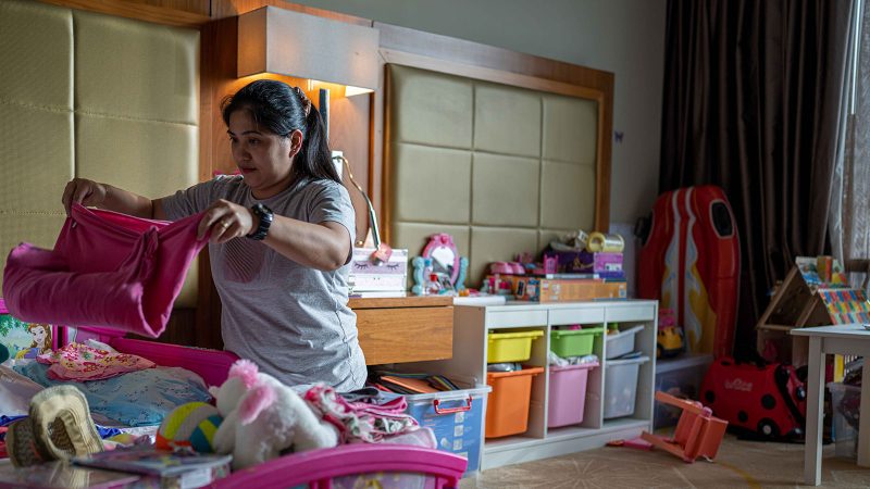 Los sindicatos piden incluir en el diálogo social la prevención de riesgos de las empleadas de hogar