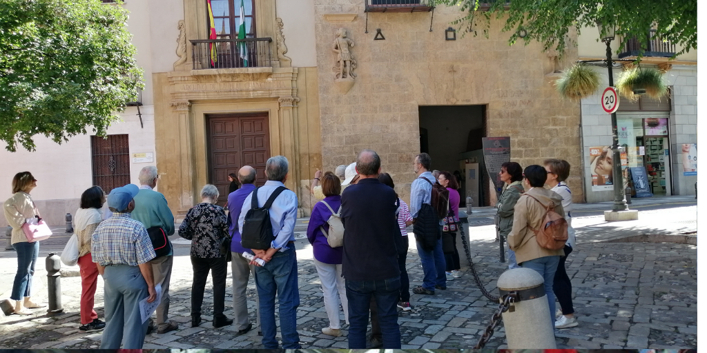 Andando en comunión por los barrios de Granada
