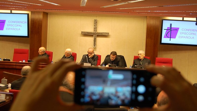 Los obispos llaman a la concordia y el diálogo “ante la situación social y política en España”