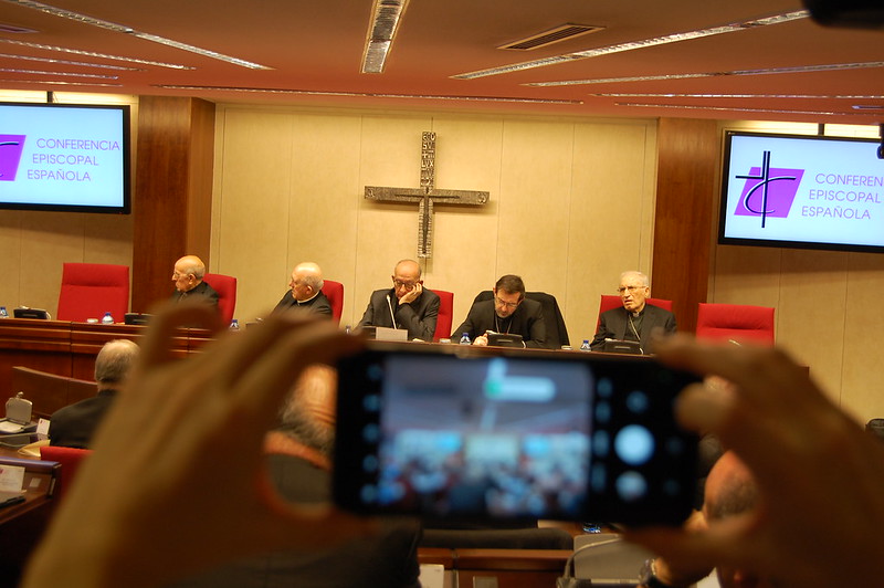 Los obispos llaman a la concordia y el diálogo “ante la situación social y política en España”