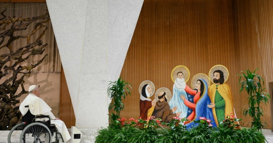 Francisco aborda el verdadero significado de la Navidad: Las personas antes que las cosas