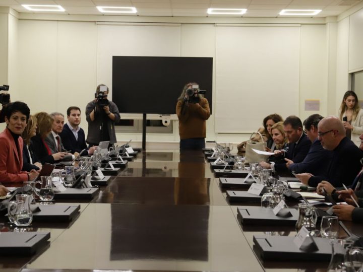Los sindicatos piden una reunión “cuanto antes” al presidente Sánchez para “restaurar confianzas”