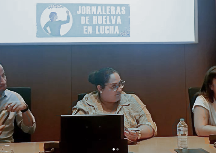 Jornaleras de Huelva: “Las empresas utilizan mano de obra sin derechos y con un difícil acceso a la justicia”