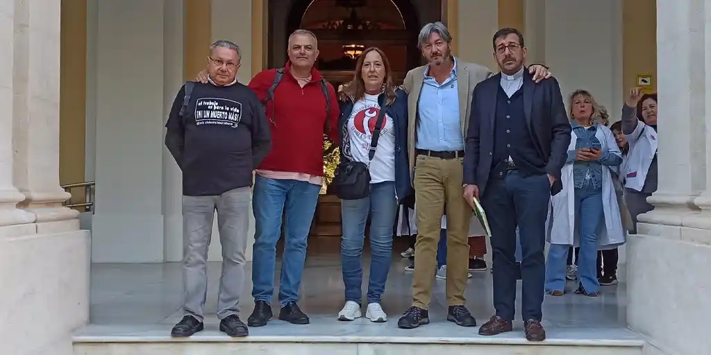 El Ayuntamiento de Sevilla aprueba una moción para visibilizar el drama de la siniestralidad laboral y luchar por su erradicación