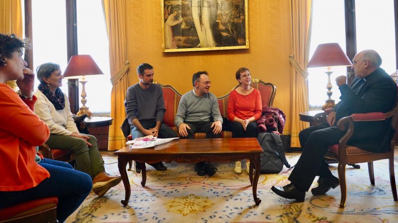 La HOAC se reúne con el arzobispo de Valencia, con CCOO y con la campaña “CIES no” a las puertas del 1º de Mayo