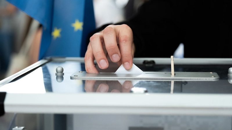 La HOAC llama a participar en las elecciones europeas ante el “auge de la extrema derecha, que pone en cuestión la democracia, los derechos laborales y sociales”